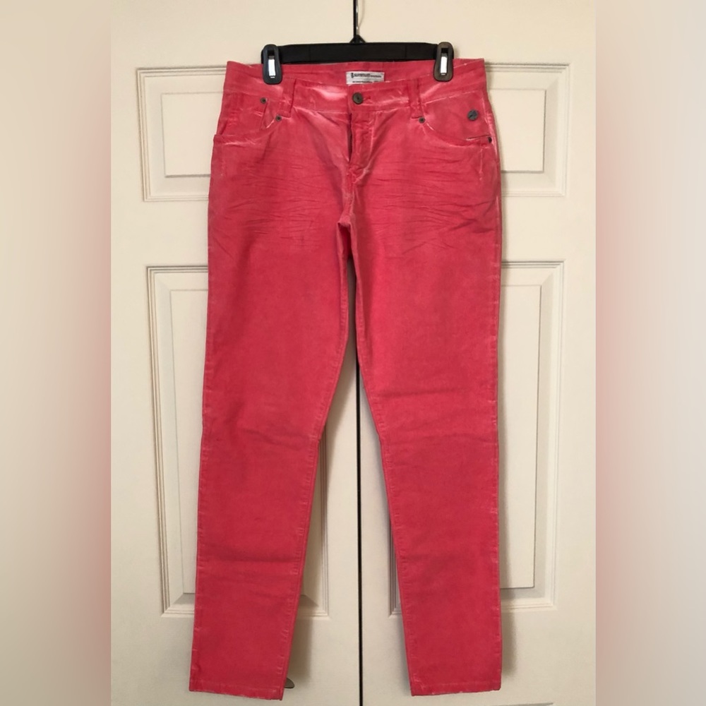 Summum. Pink, distressed, pre-wrinkled, mid-rise jeans.  Size 10. Worn once. $45